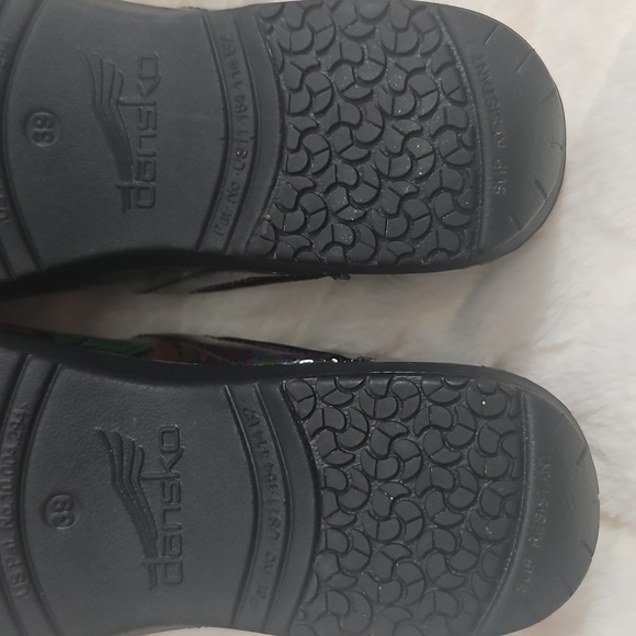 Dansko Professional Tropical Garden Patent Leather Clogs | XP 2.0 | EU 39 - Picture 7 of 9